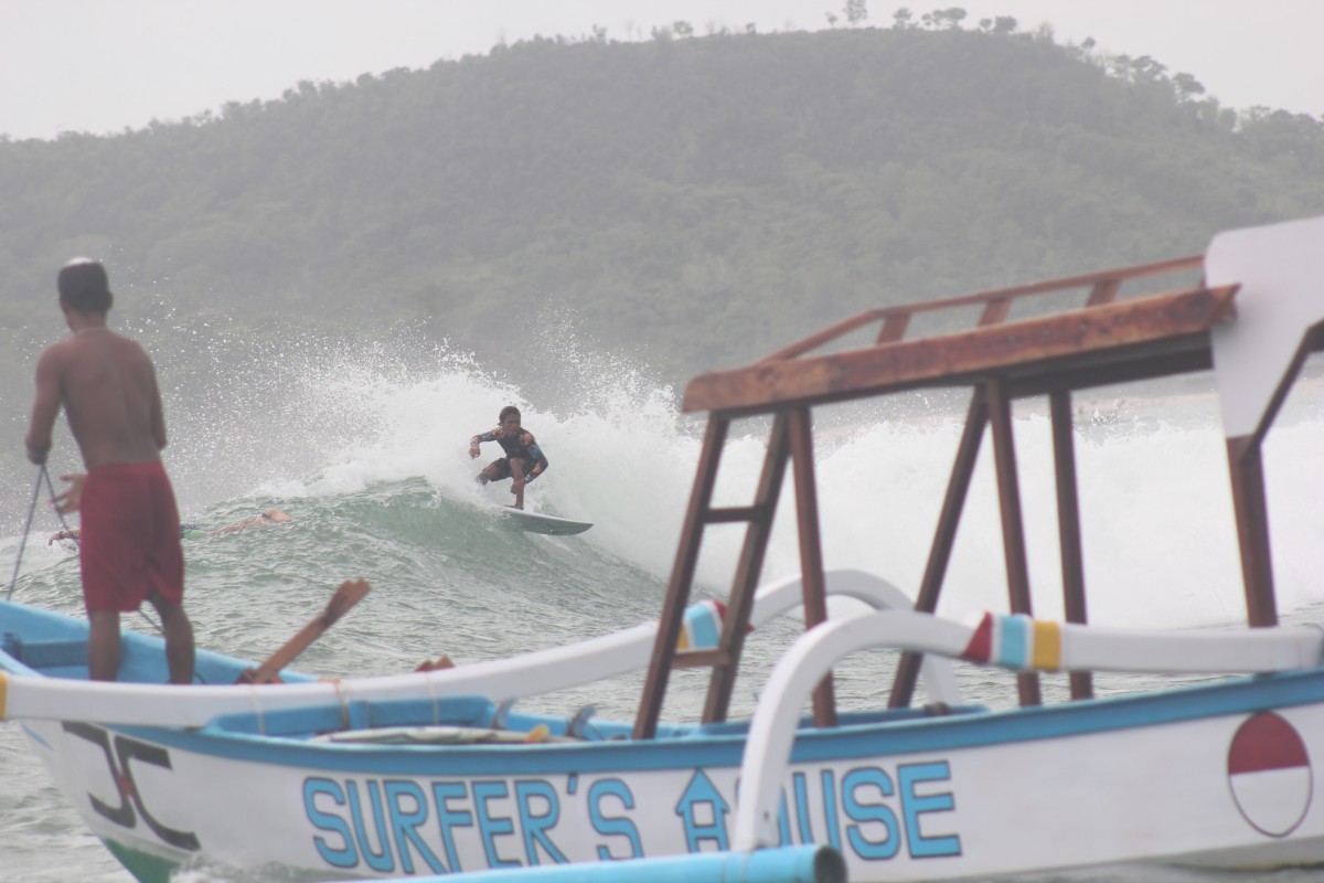 A surf boat trip at Kuta Lombok